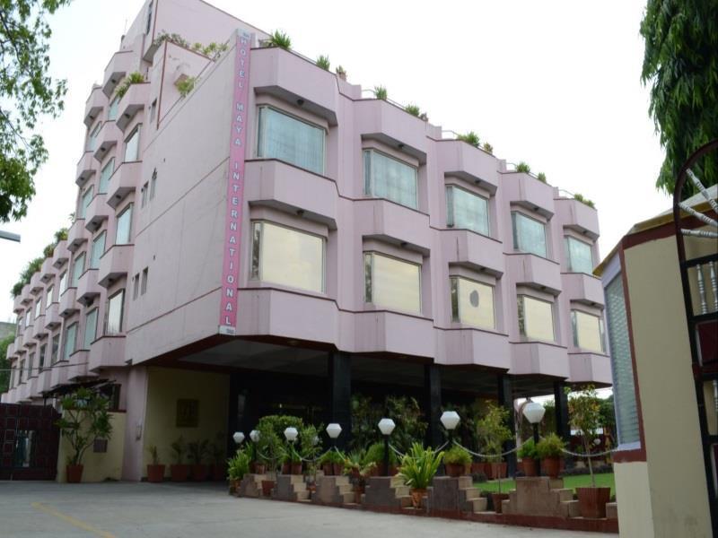 Oyo 18814 Hotel Maya International Dźajpur Zewnętrze zdjęcie