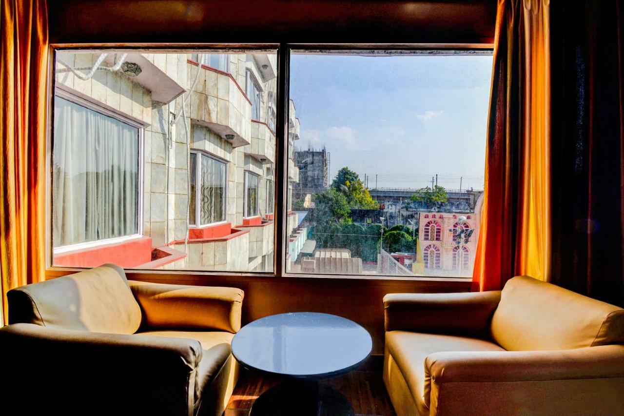 Oyo 18814 Hotel Maya International Dźajpur Zewnętrze zdjęcie