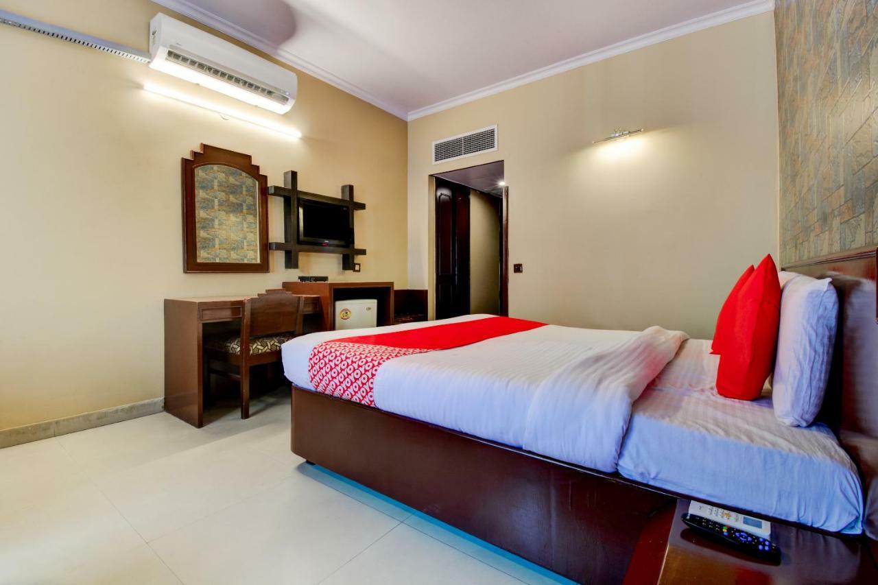 Oyo 18814 Hotel Maya International Dźajpur Zewnętrze zdjęcie