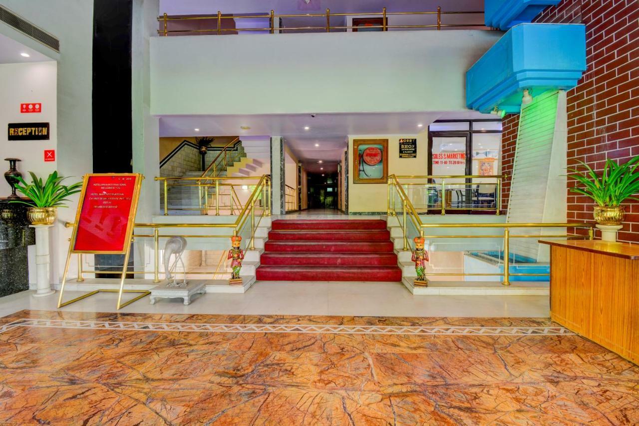 Oyo 18814 Hotel Maya International Dźajpur Zewnętrze zdjęcie