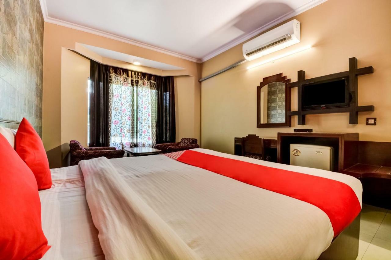 Oyo 18814 Hotel Maya International Dźajpur Zewnętrze zdjęcie