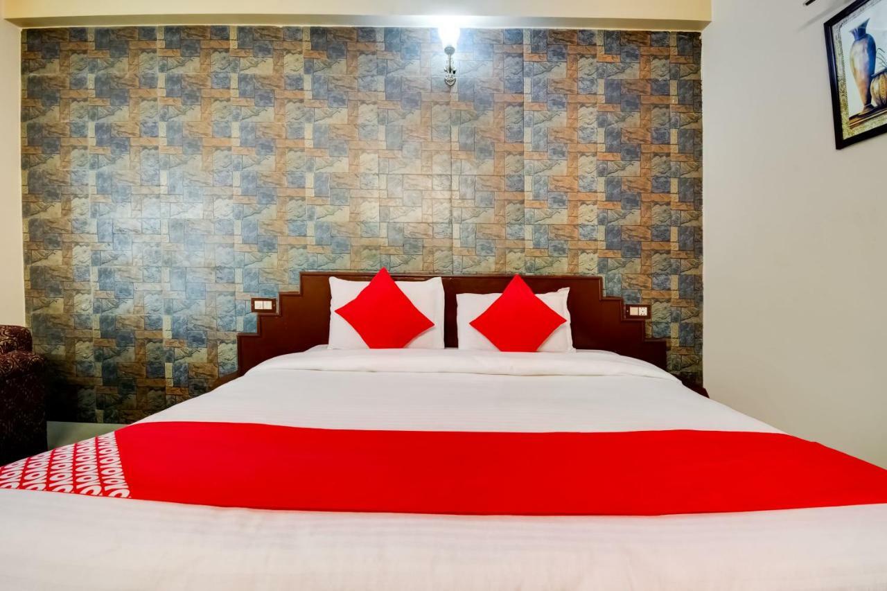 Oyo 18814 Hotel Maya International Dźajpur Zewnętrze zdjęcie